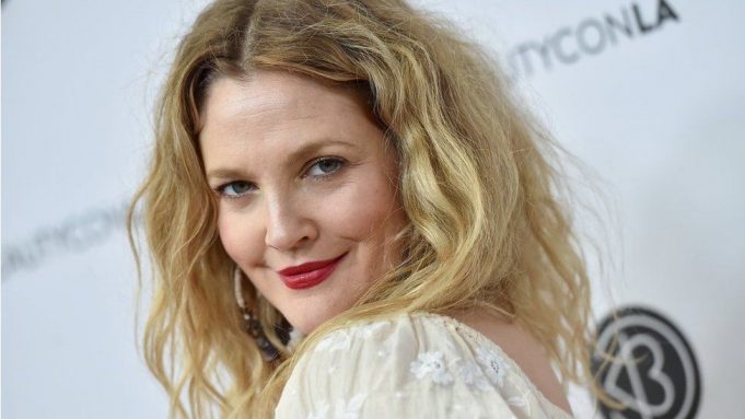 Drew Barrymore S Body Measurements Including Breasts Height And Weight
